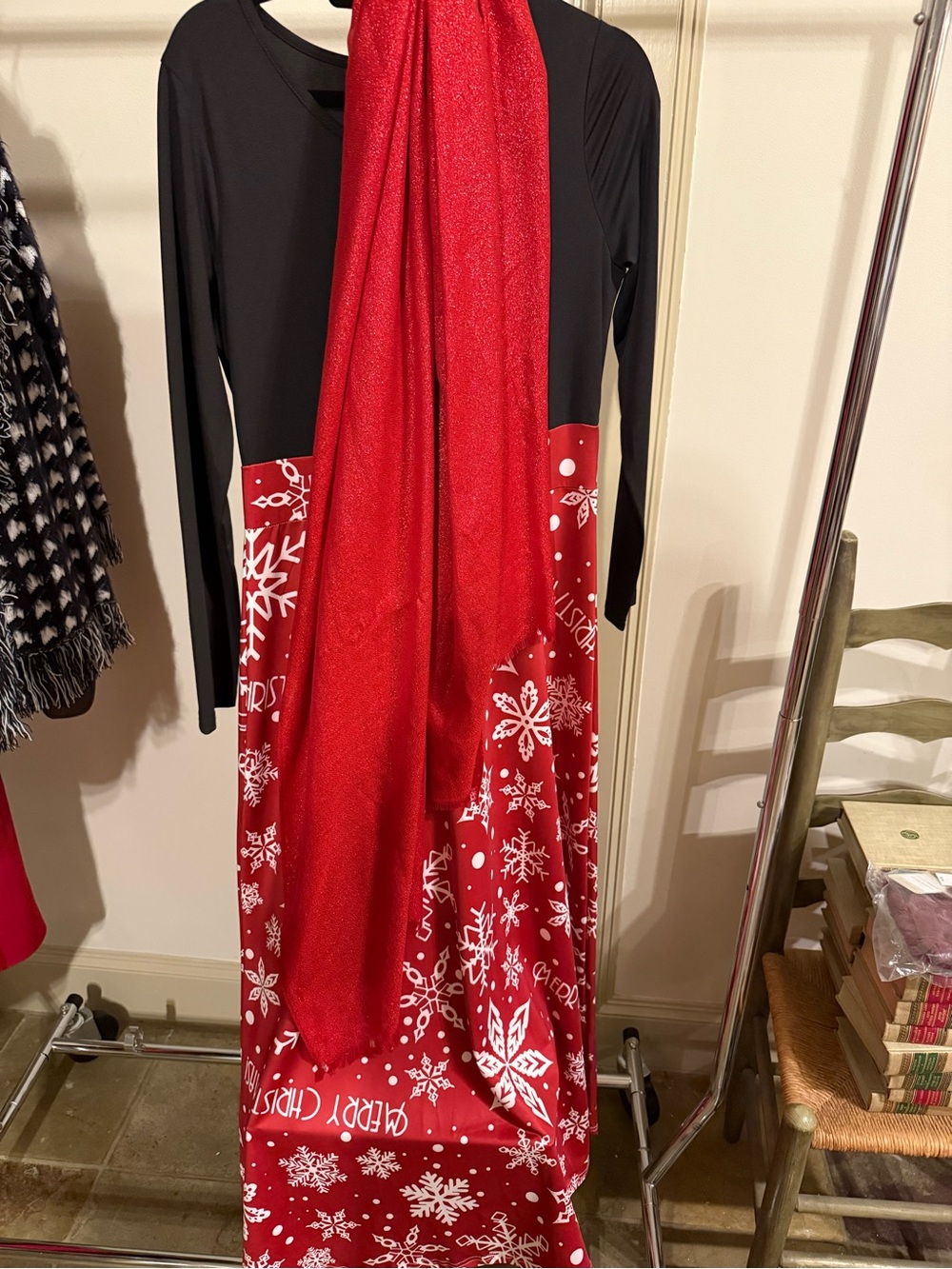 Amazon Black and Red Long Sleeve Holiday Dress Christmas